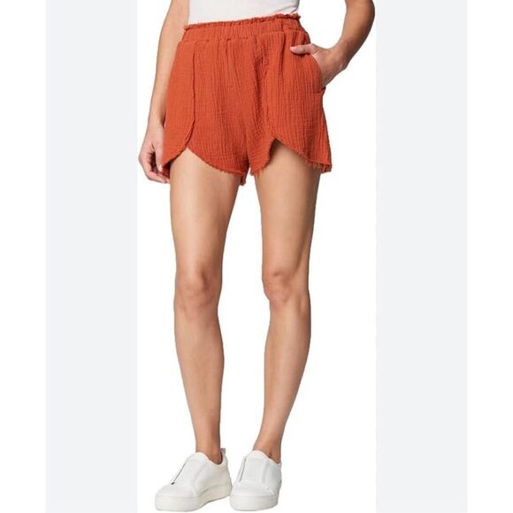 NWT BlankNYC Women’s Red Orange Raw Hem Elastic Waist Chino Shorts Size Medium - Picture 1 of 15